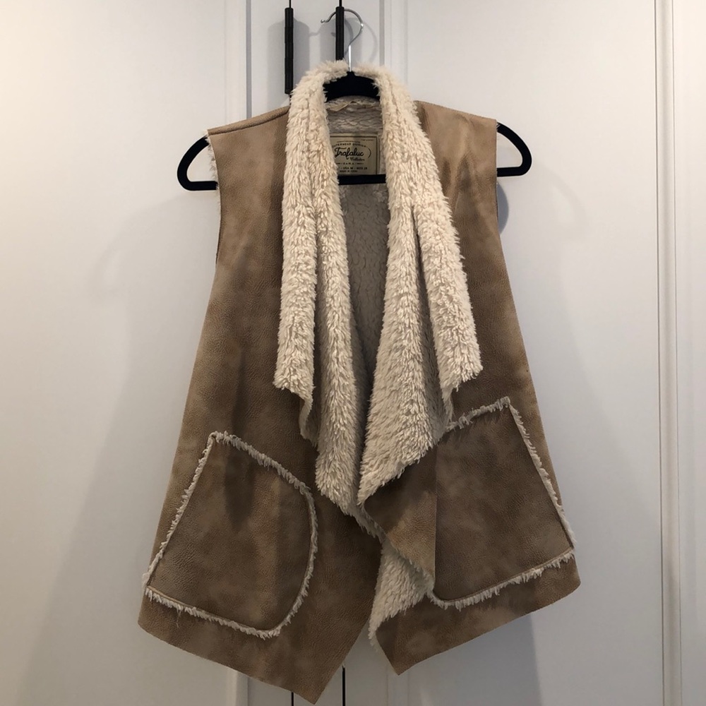 Zara Sherpa Lined Vest